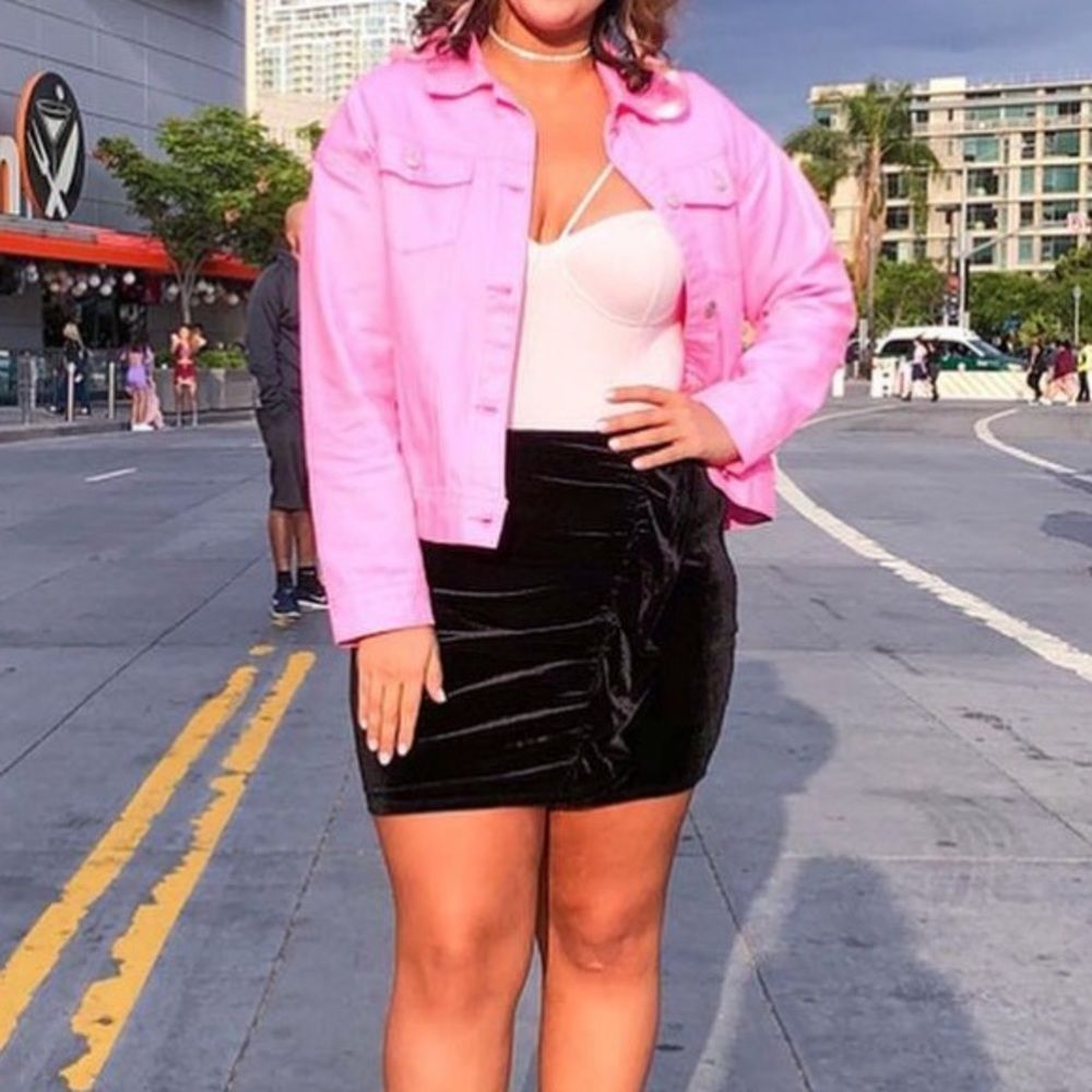 Black velvet Abercrombie side ruffle skirt